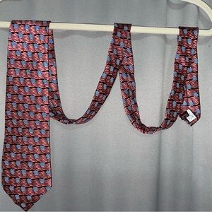 Museum Artifacts all silk American Flag Tie